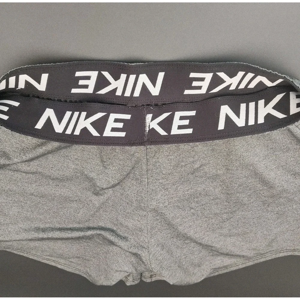 NIKE DRI FIT ATTACK Shorts SIZE S Women's Girls Gray Charcoal ATHLETIC 📸SEE📏📸